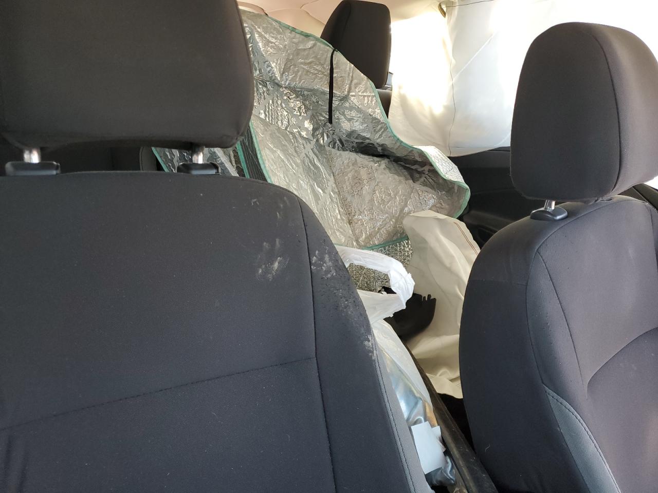 2015 Ford Escape S VIN: 1FMCU0F7XFUB59028 Lot: 82492875