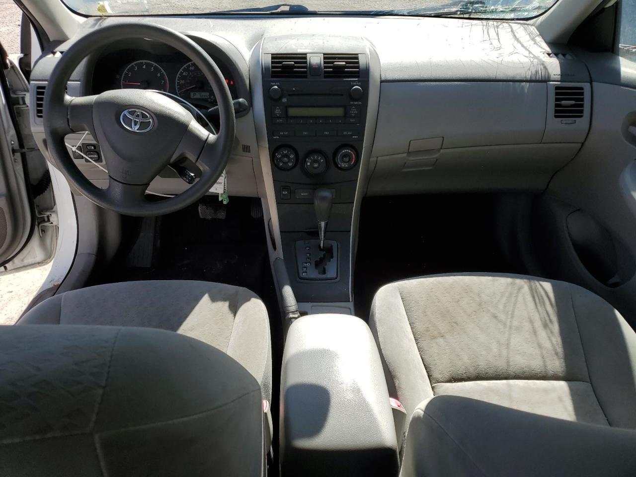 2009 Toyota Corolla Base VIN: JTDBL40E299045565 Lot: 84794425