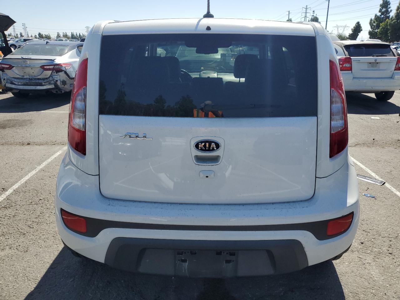 2012 Kia Soul + VIN: KNDJT2A62C7420798 Lot: 85304345