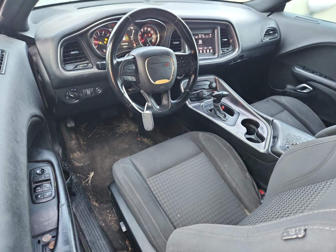 2018 Dodge Challenger Sxt VIN: 2C3CDZAG7JH294550 Lot: 84743875