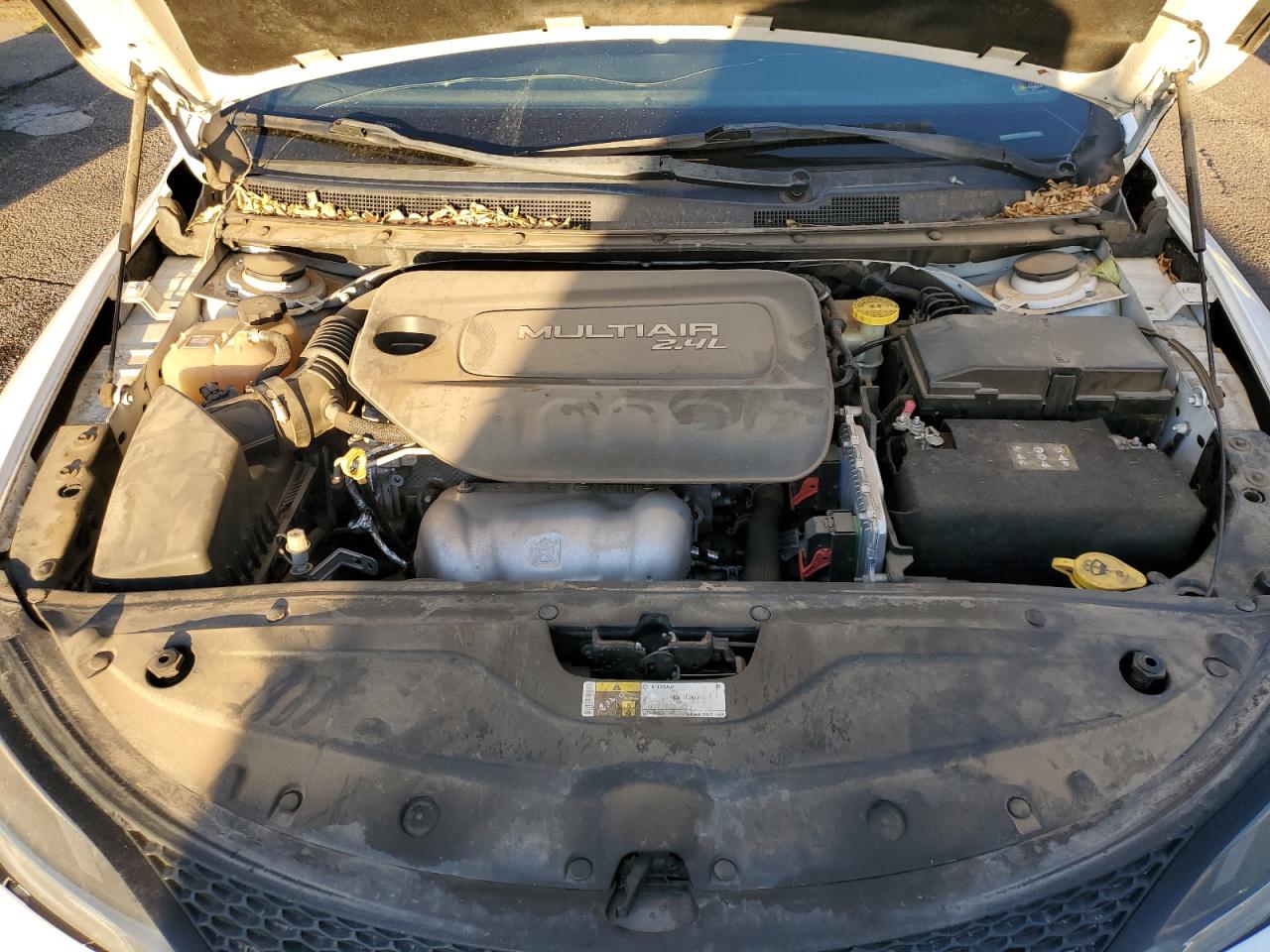 2015 Chrysler 200 S VIN: 1C3CCCBB0FN670460 Lot: 84930005