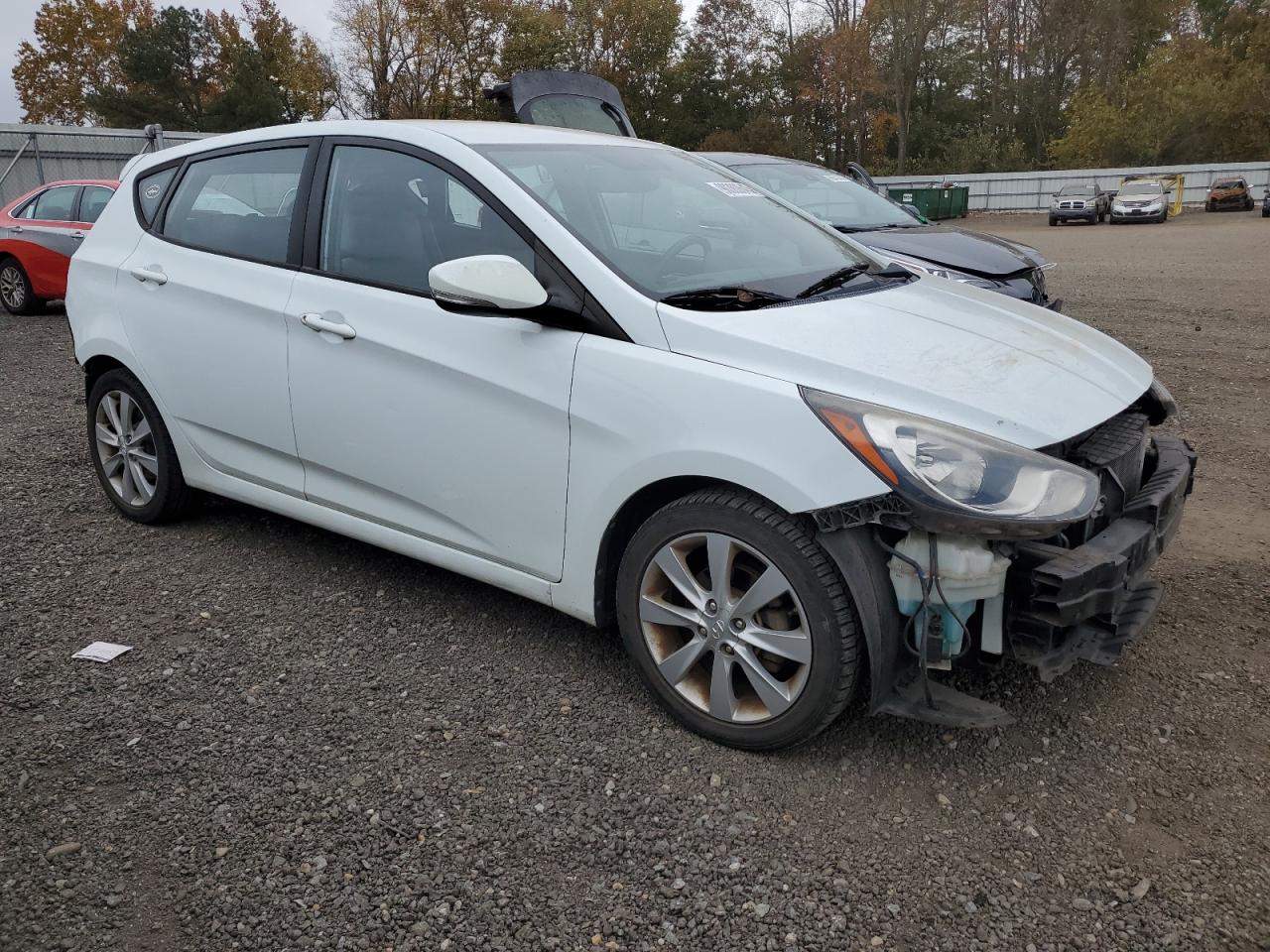 2013 Hyundai Accent Gls VIN: KMHCU5AE1DU130484 Lot: 90380645