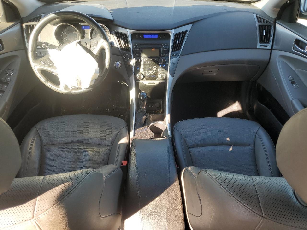 2012 Hyundai Uk VIN: KMHEC4A44CA044762 Lot: 81851275