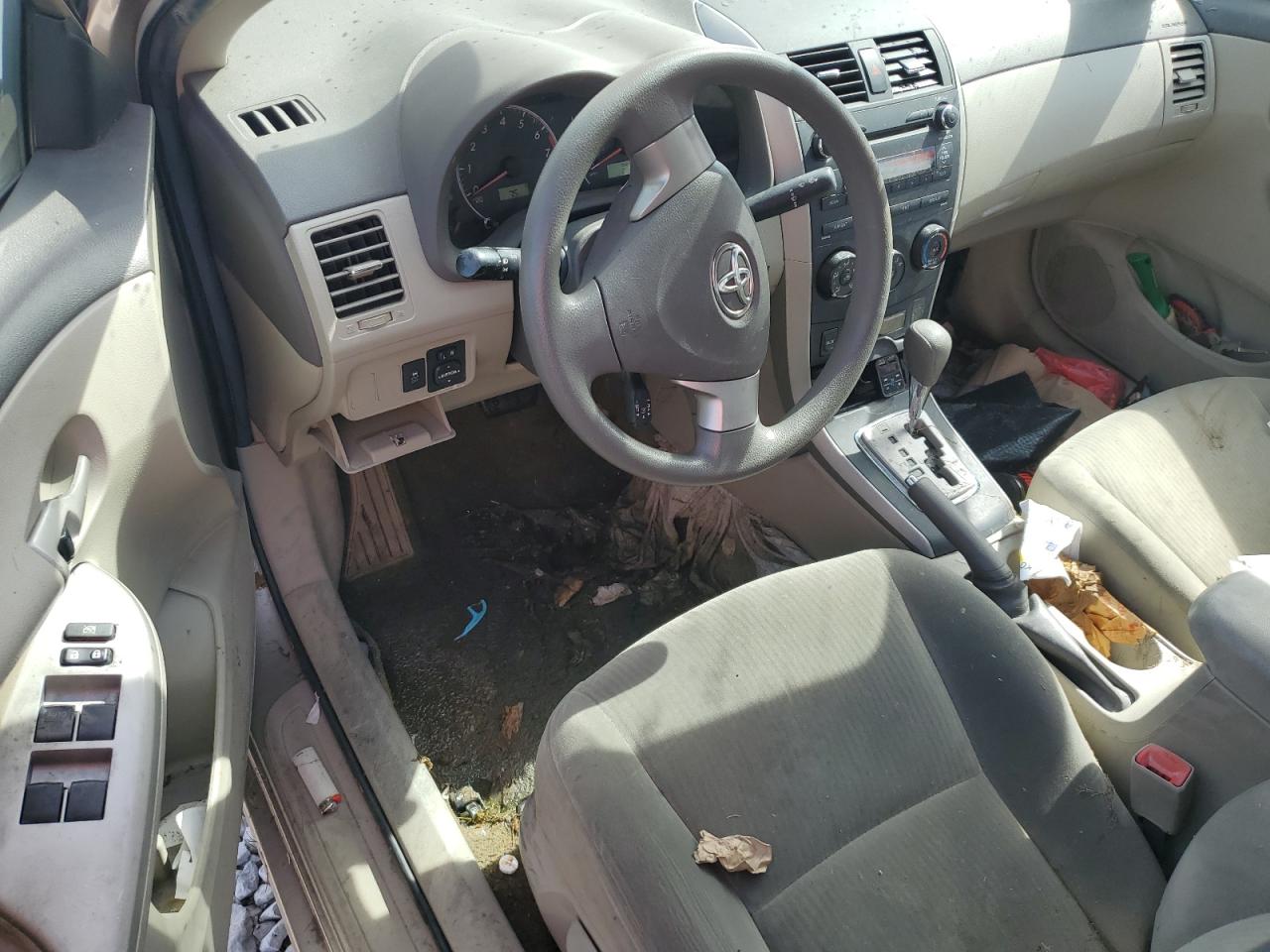 2010 Toyota Corolla Base VIN: 2T1BU4EE3AC486996 Lot: 81975015