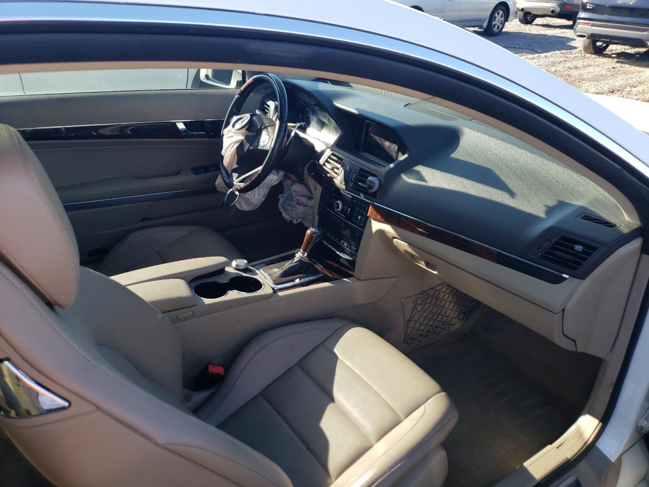2011 Mercedes-Benz E 350 VIN: WDDKJ5GB2BF068283 Lot: 85899135