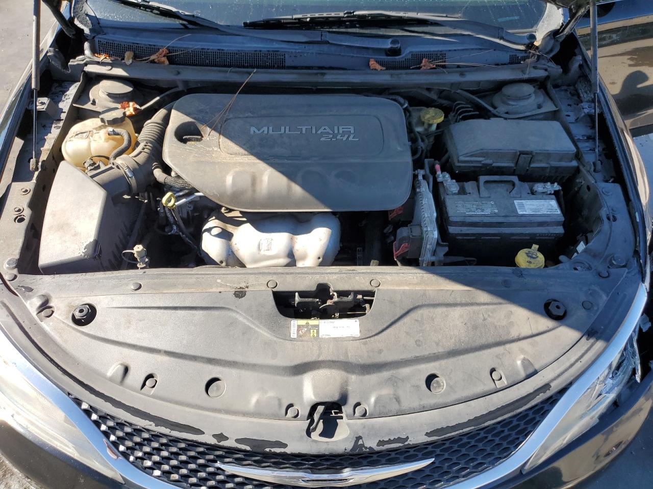 2015 Chrysler 200 Limited VIN: 1C3CCCAB5FN646074 Lot: 86642605