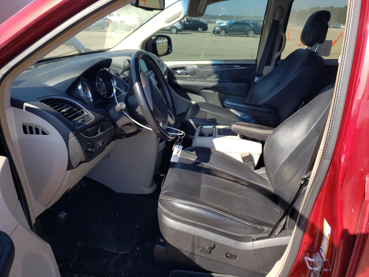 2015 Chrysler Town & Country Touring VIN: 2C4RC1BG4FR739403 Lot: 81475735