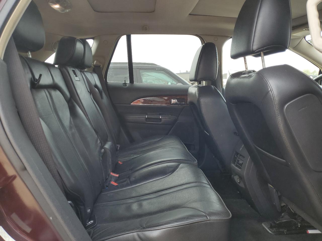 2011 Lincoln Mkx VIN: 2LMDJ8JK4BBJ22312 Lot: 87237985