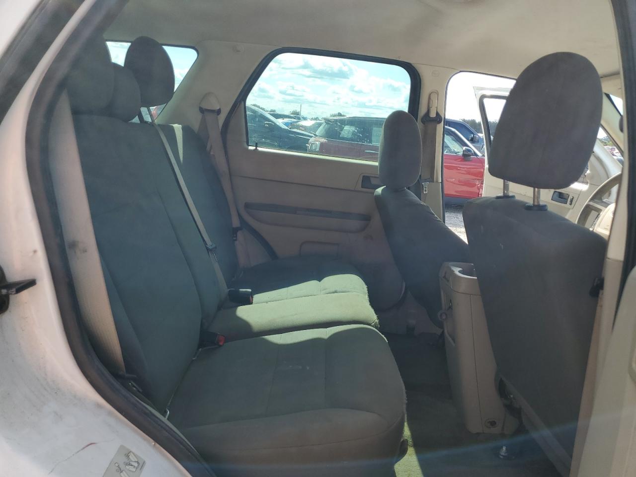 2012 Ford Escape Xls VIN: 1FMCU0C71CKC10217 Lot: 85815055