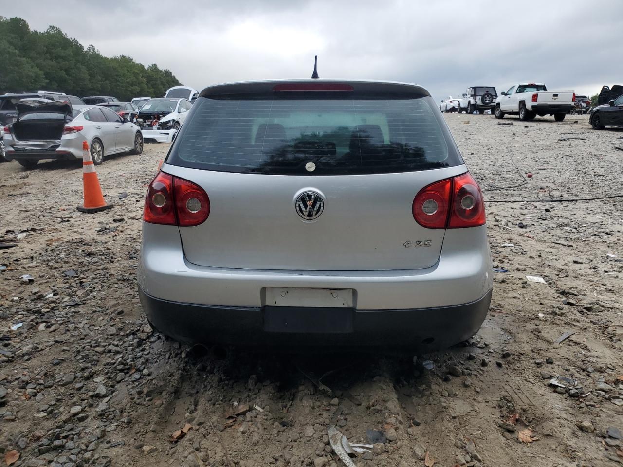 2009 Volkswagen Rabbit VIN: WVWAA71K49W136040 Lot: 84652935