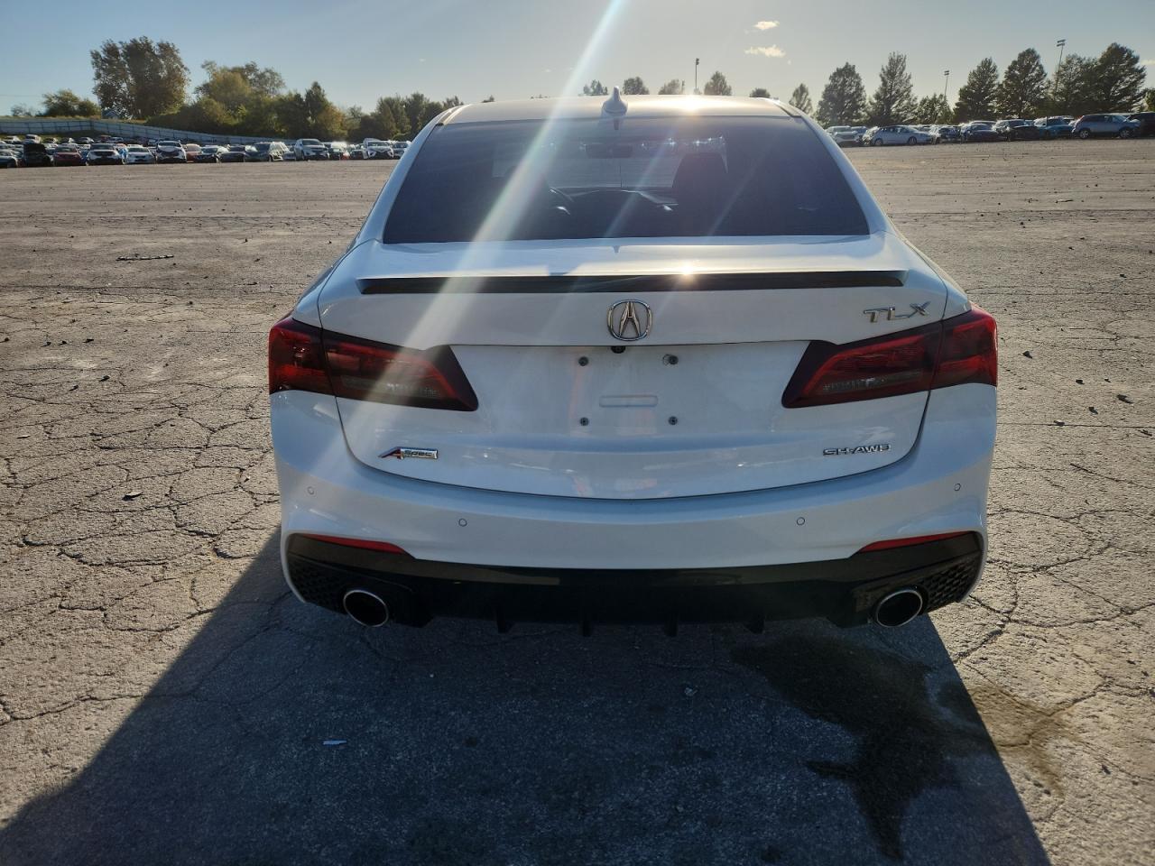 2018 Acura Tlx Tech+A VIN: 19UUB3F61JA006637 Lot: 87473535