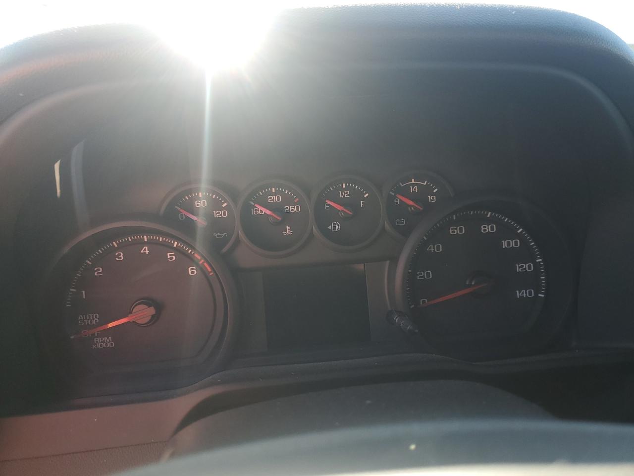 2022 Chevrolet Silverado Ltd K1500 Custom VIN: 3GCPYBEK5NG181869 Lot: 83910395