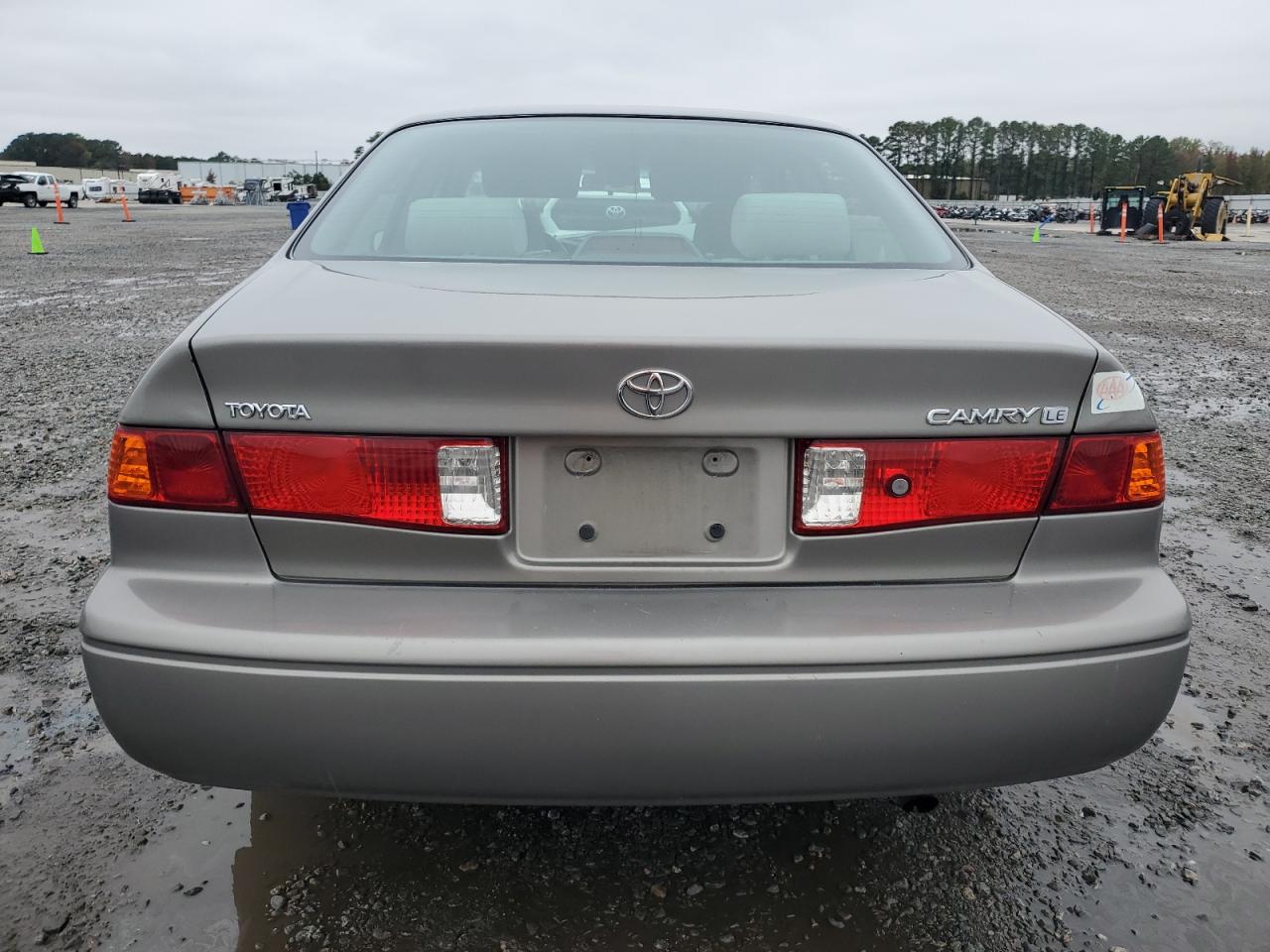 2000 Toyota Camry Ce VIN: 4T1BG22K4YU010335 Lot: 90779905