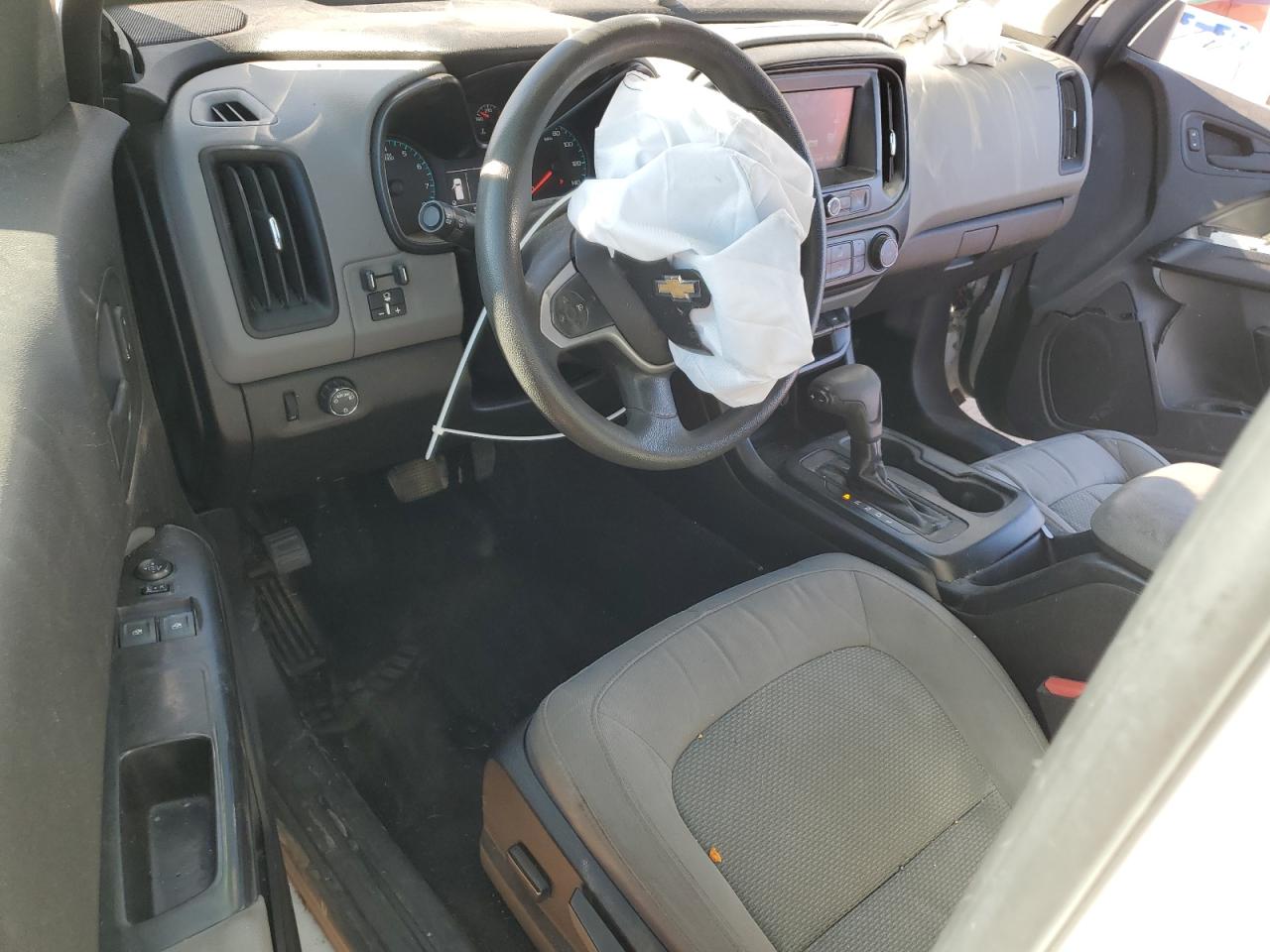 2018 Chevrolet Colorado VIN: 1GCHSBENXJ1111695 Lot: 82265145