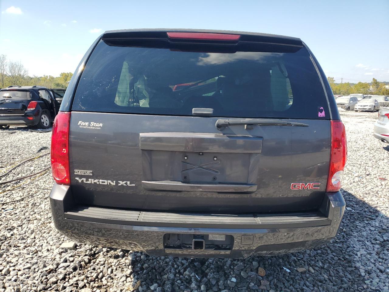 2011 GMC Yukon Xl C1500 Slt VIN: 1GKS1KE09BR244176 Lot: 84955185