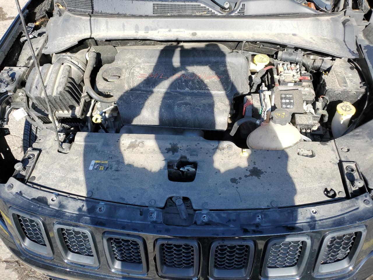 2018 Jeep Compass Latitude VIN: 3C4NJDBB7JT399499 Lot: 85528765