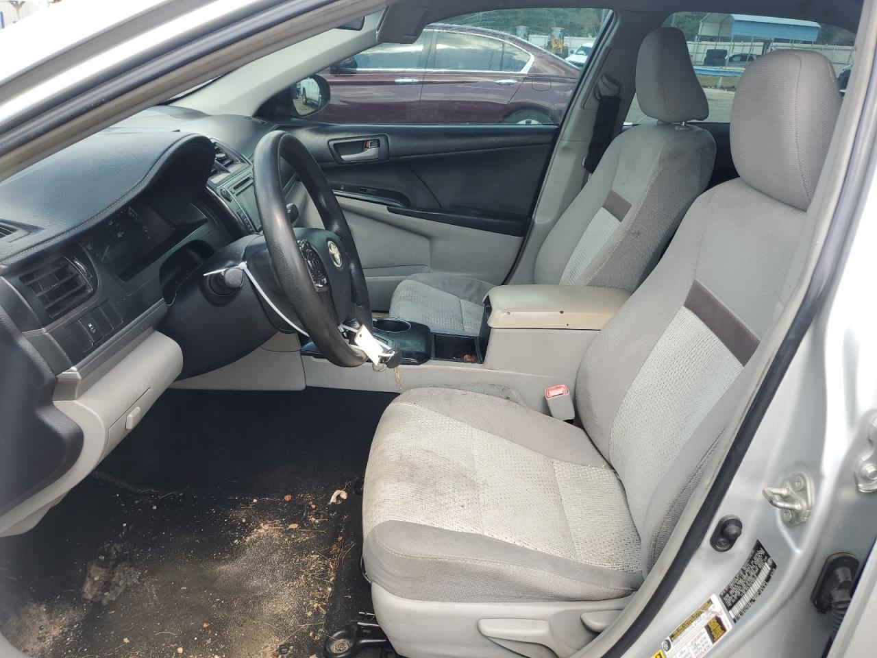 2014 Toyota Camry L VIN: 4T1BF1FK1EU745518 Lot: 84914205