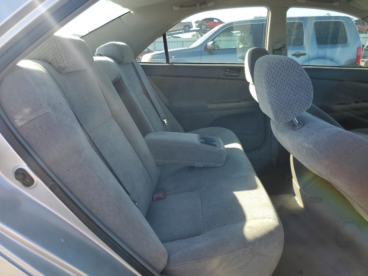 2003 Toyota Camry Le VIN: 4T1BE32K33U713610 Lot: 85120805