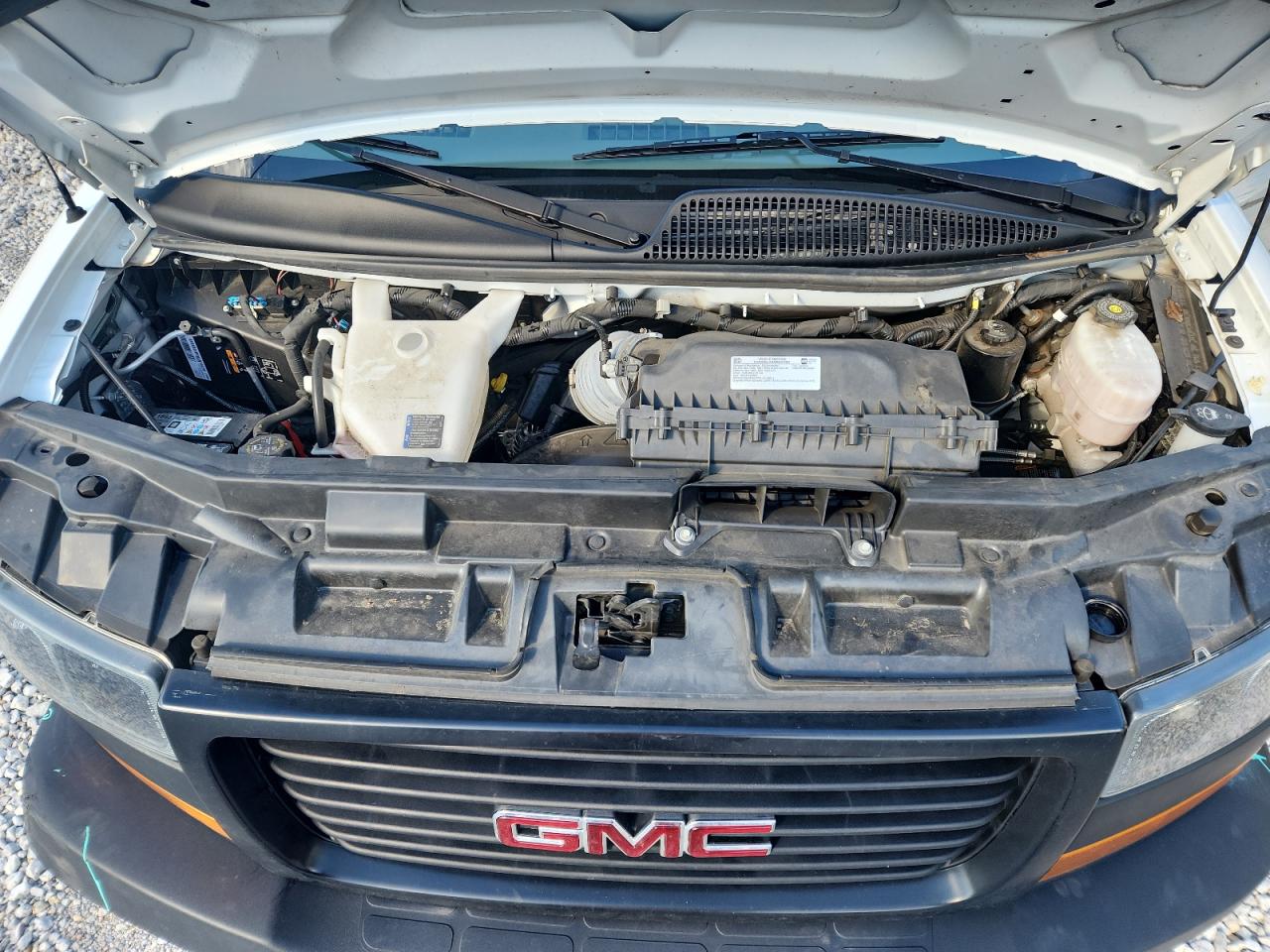 2024 GMC Savana Cutaway G3500 VIN: 1GD07RF79R1185494 Lot: 84536915