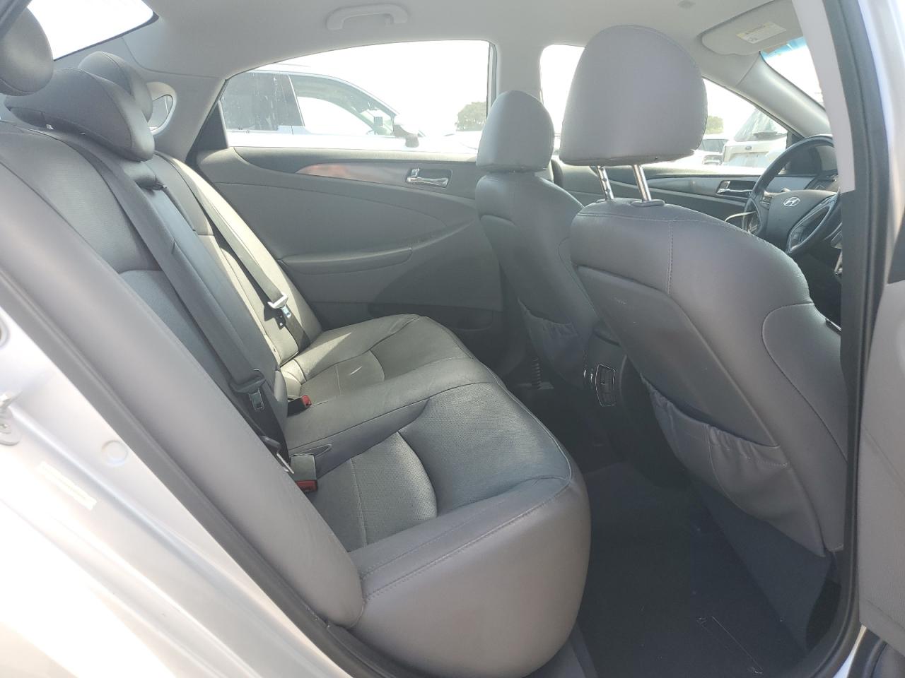 2013 Hyundai Sonata Hybrid VIN: KMHEC4A40DA101475 Lot: 82370555