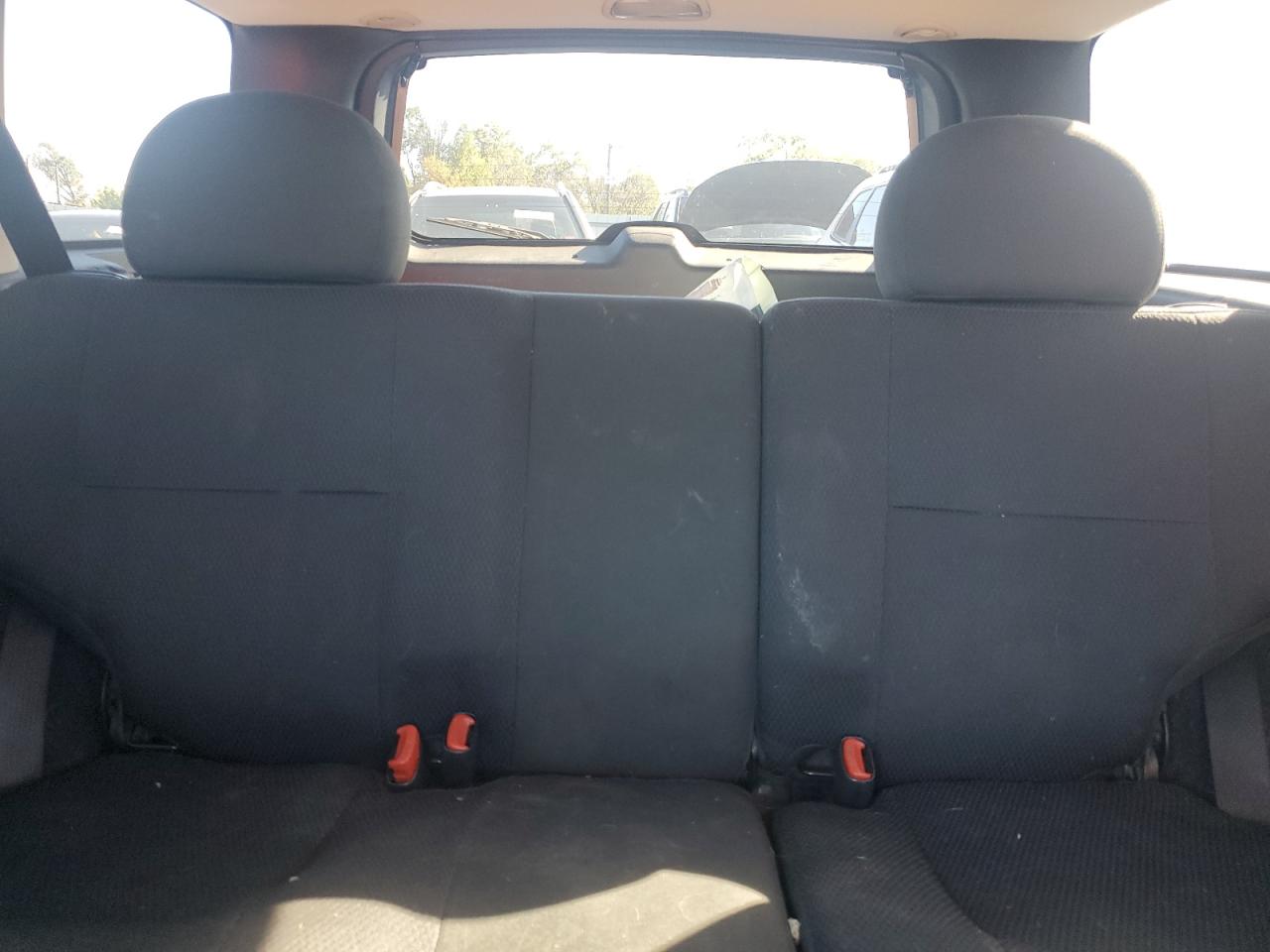 2004 Jeep Grand Cherokee Laredo VIN: 1J4GW48SX4C373684 Lot: 85924885