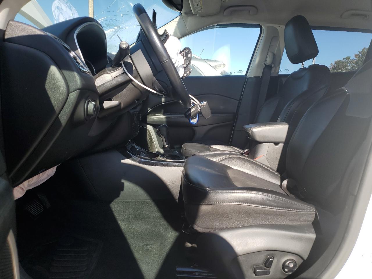 2019 Jeep Compass Latitude VIN: 3C4NJDBB1KT838875 Lot: 86250535