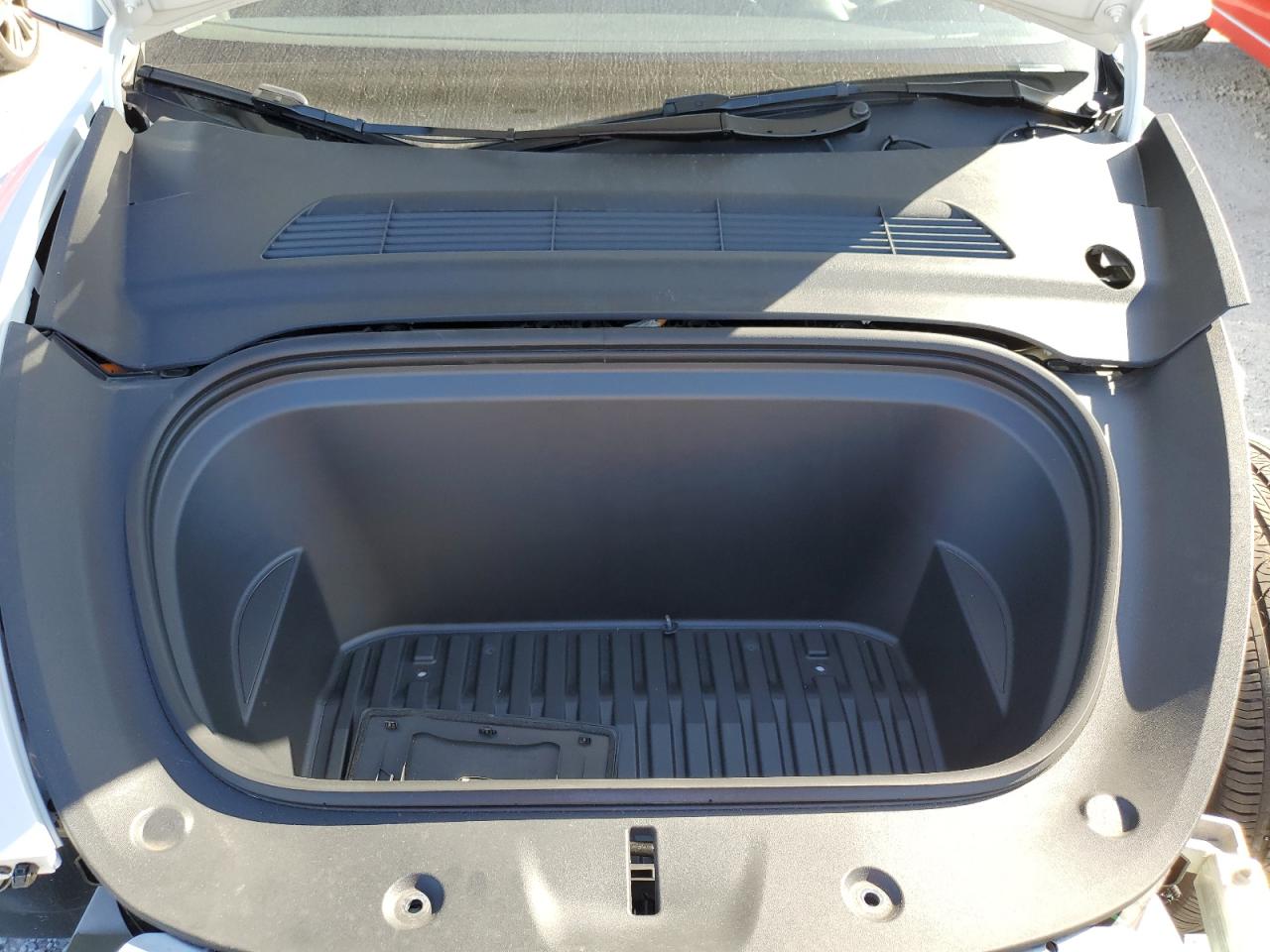 2025 Tesla Model Y VIN: 7SAYGDED9SF254654 Lot: 85929465