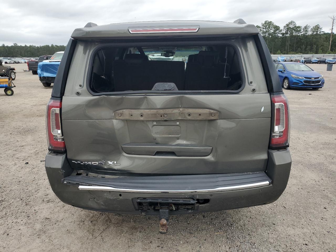 2018 GMC Yukon Xl Denali VIN: 1GKS2HKJ4JR364351 Lot: 86215795