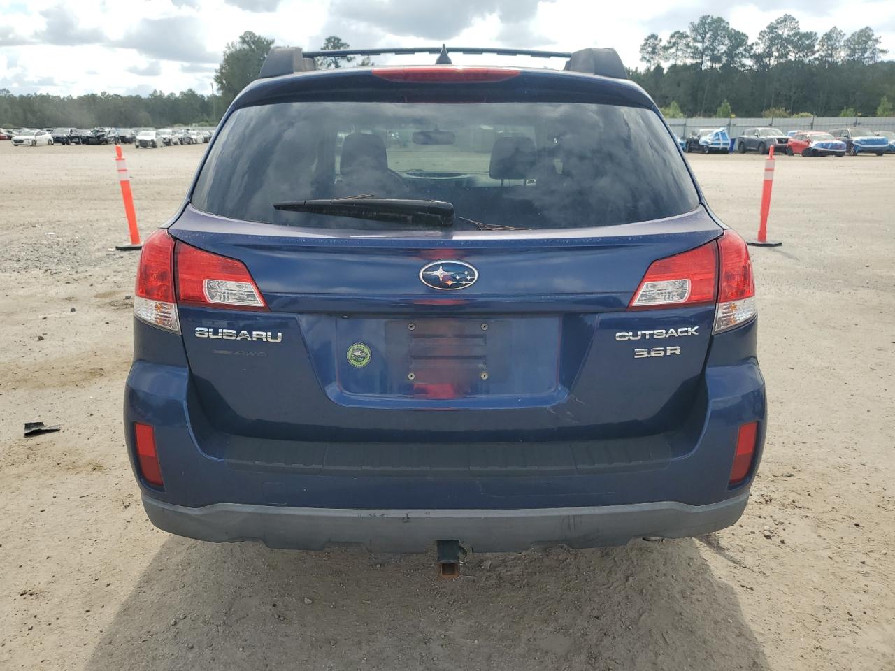 2011 Subaru Outback 3.6R Limited VIN: 4S4BRDKC3B2419640 Lot: 85567235