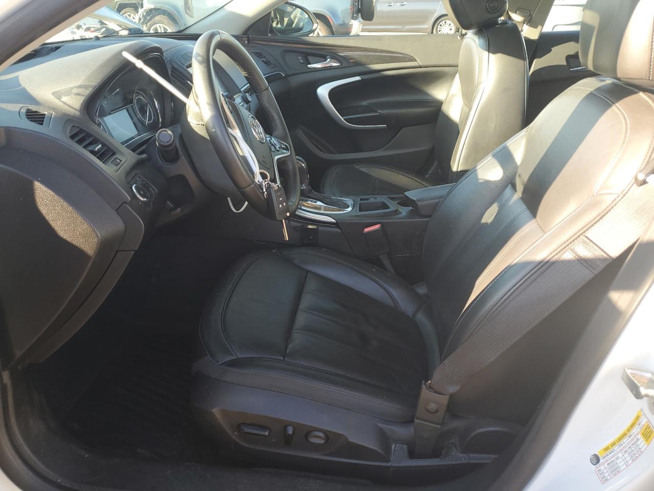 2017 Buick Regal Sport Touring VIN: 2G4GL5EX9H9125584 Lot: 90015705