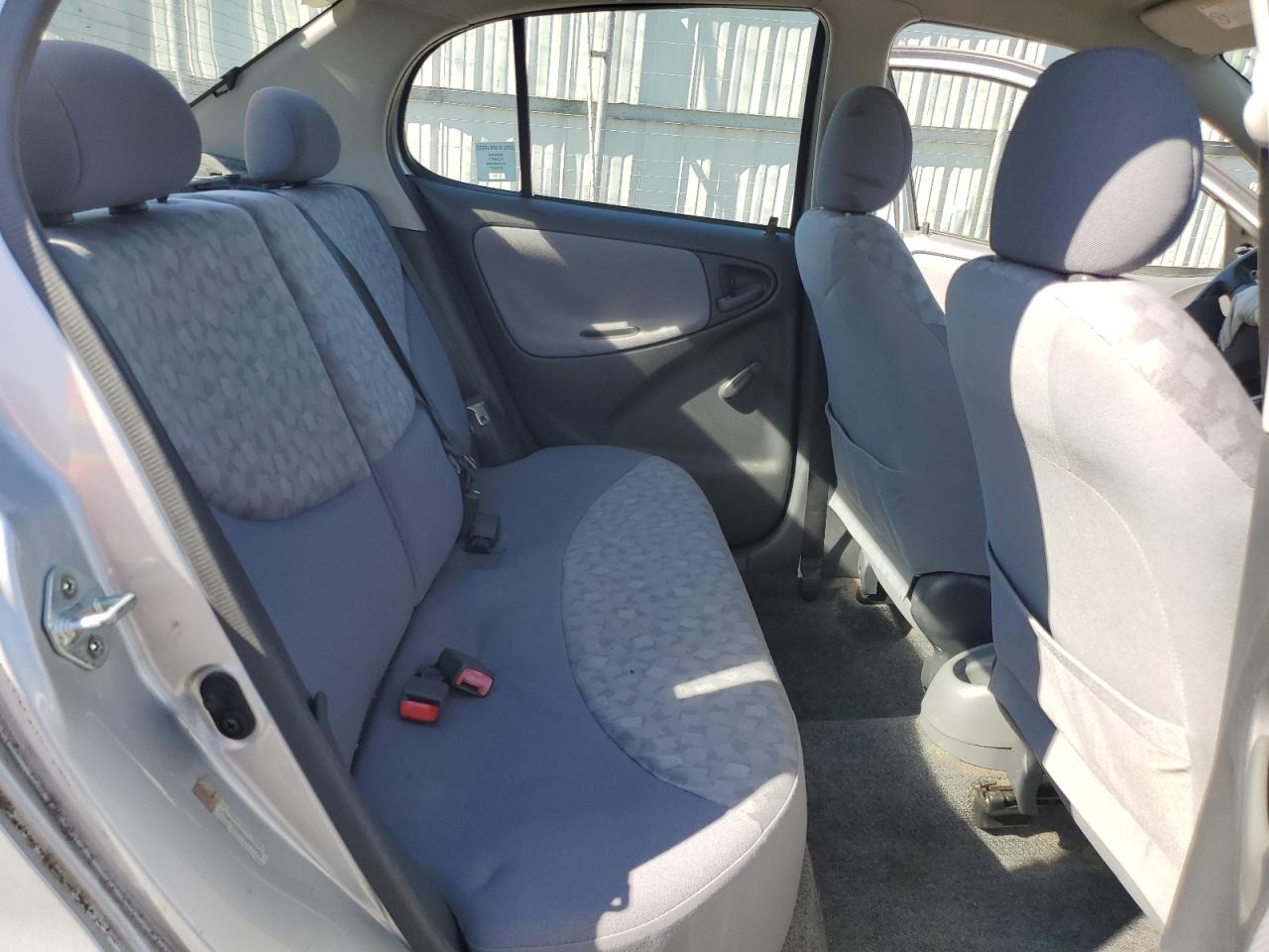 2000 Toyota Echo VIN: JTDBT1238Y0079751 Lot: 84866895