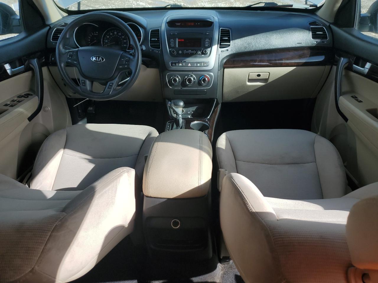2015 Kia Sorento Lx VIN: 5XYKT3A60FG588358 Lot: 84957895