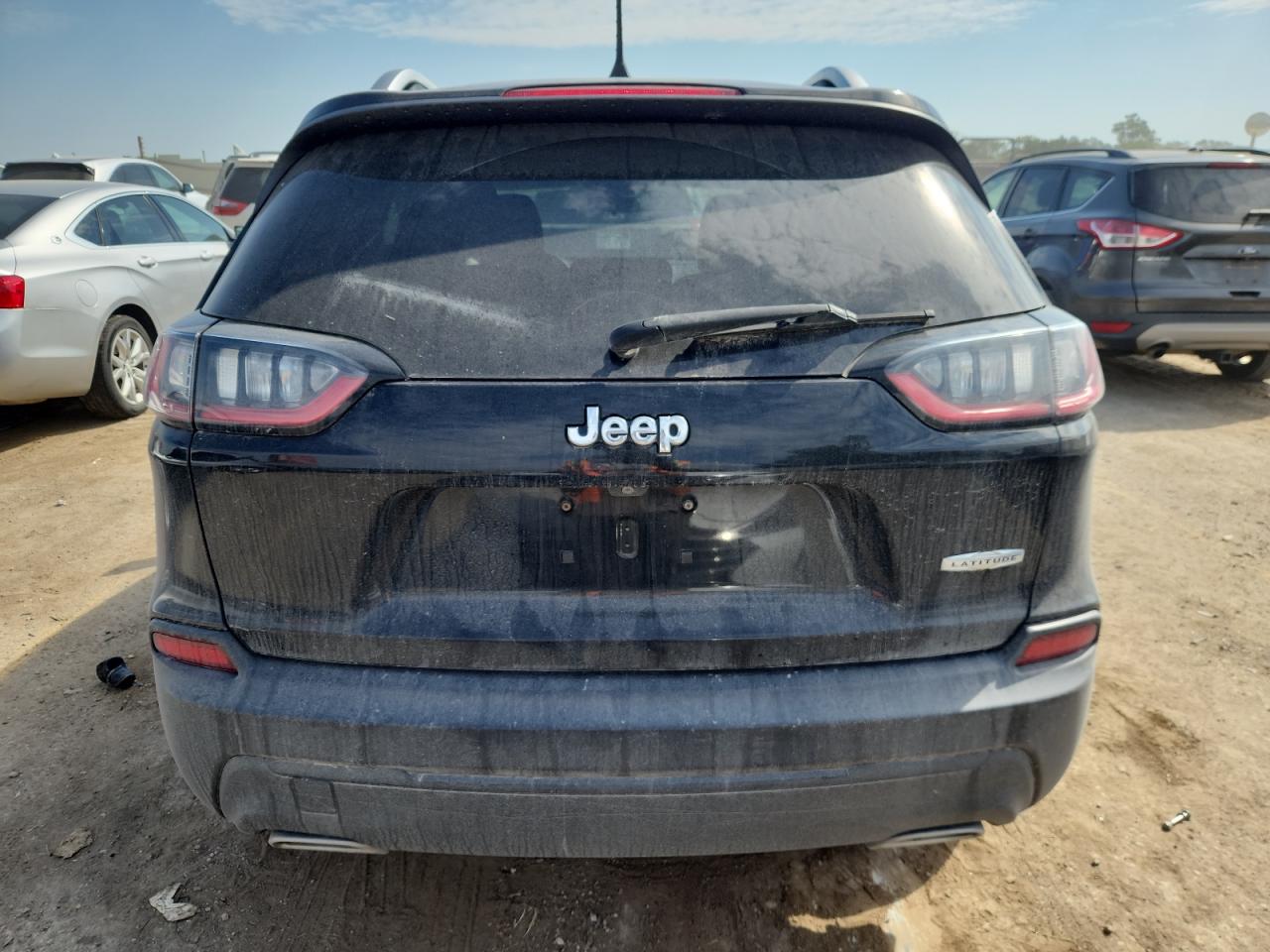 2019 Jeep Cherokee Latitude VIN: 1C4PJLCX8KD144395 Lot: 81972255