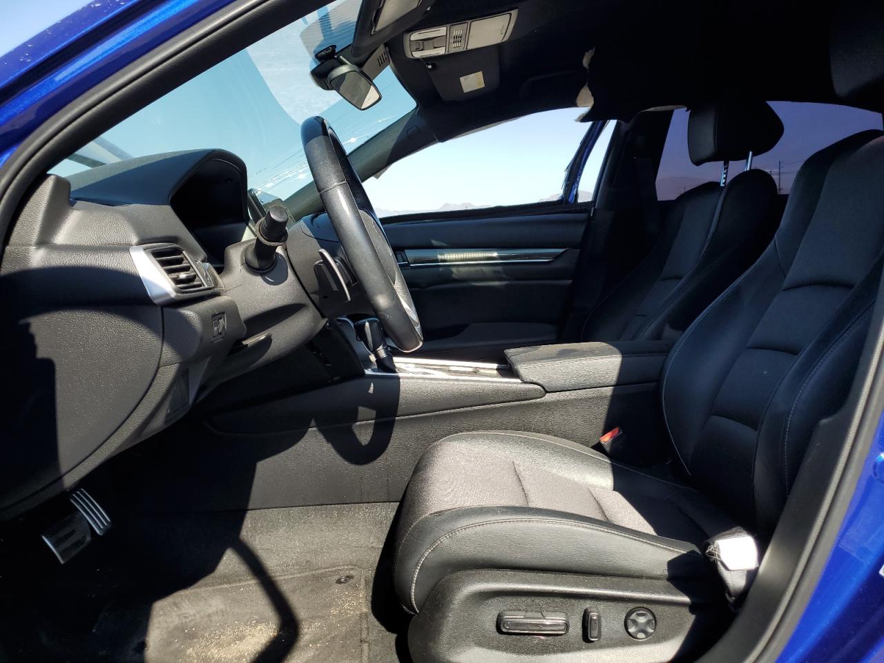 2022 Honda Accord Sport VIN: 1HGCV1F33NA038976 Lot: 82779085