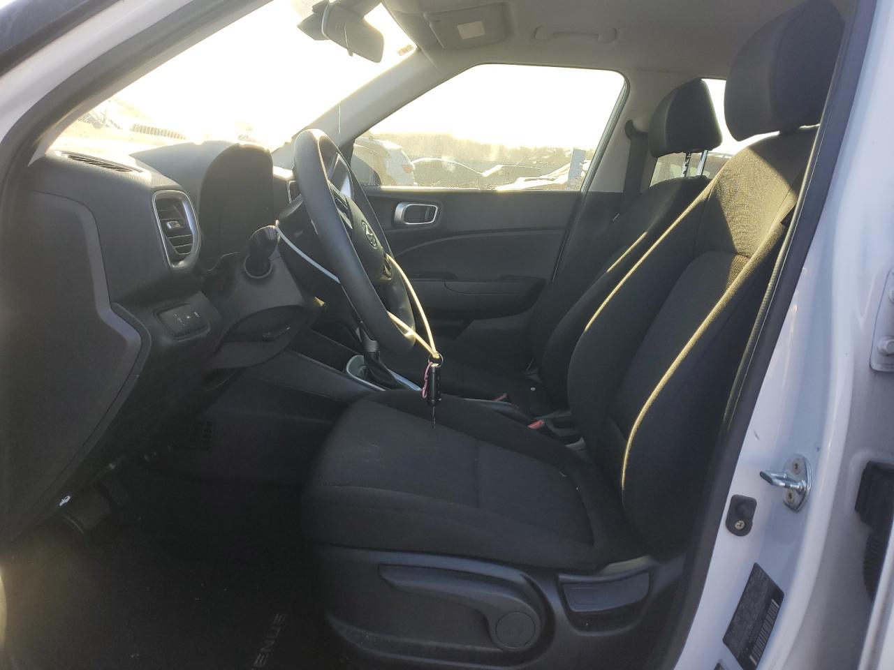 2020 Hyundai Venue Se VIN: KMHRB8A38LU034561 Lot: 85075535