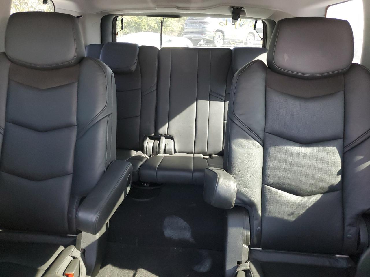 2016 Cadillac Escalade Premium VIN: 1GYS4CKJXGR135569 Lot: 82001925