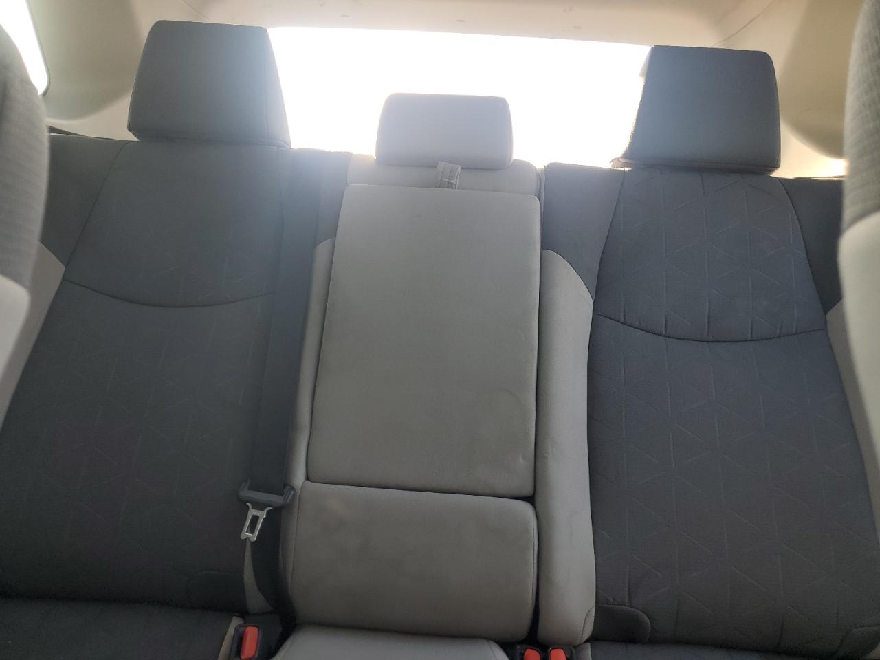 2020 Toyota Rav4 Xle VIN: 2T3RWRFV3LW050534 Lot: 84788395