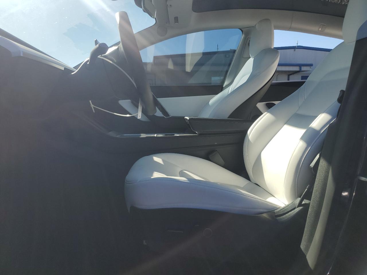 2022 Tesla Model Y VIN: 7SAYGDEE6NF419251 Lot: 84609775