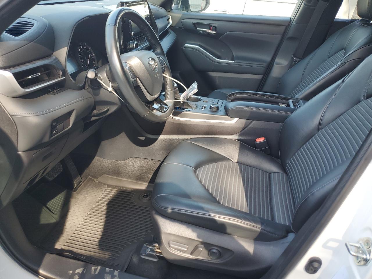 2022 Toyota Highlander Xse VIN: 5TDLZRBH6NS245139 Lot: 70988475