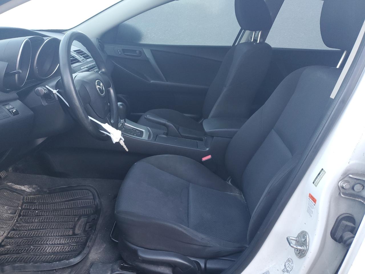 2011 Mazda 3 I VIN: JM1BL1UF6B1438782 Lot: 86823325