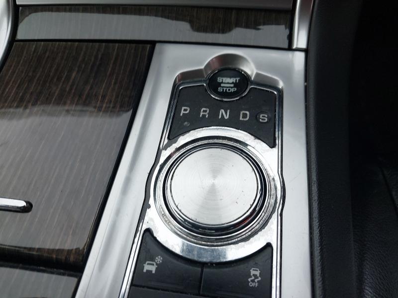 2015 JAGUAR XF 2.2D [163] LUXURY 4DR AUTO