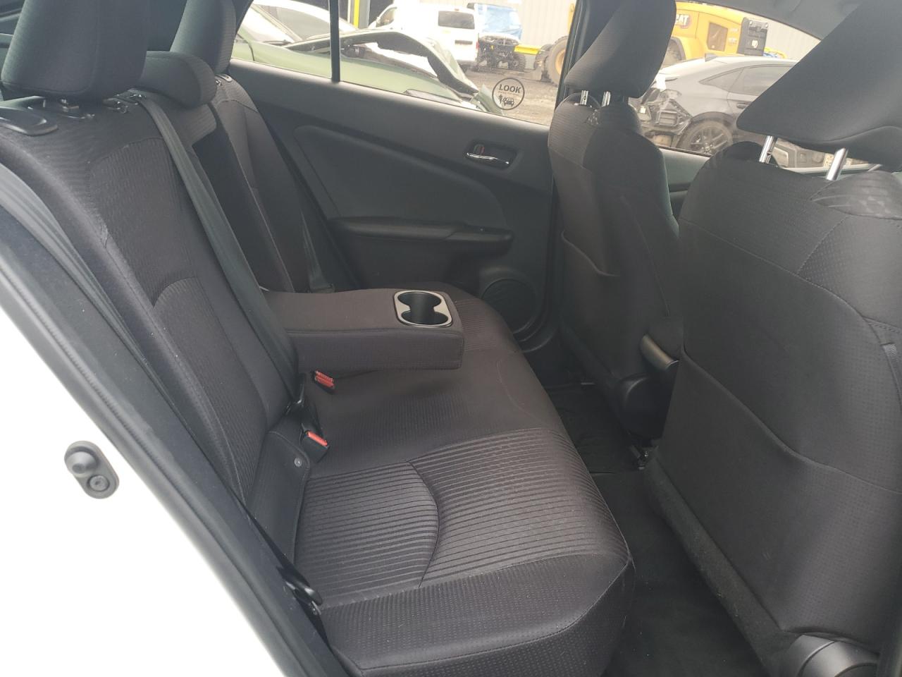 2018 Toyota Prius VIN: JTDKARFU8J3550597 Lot: 82217805