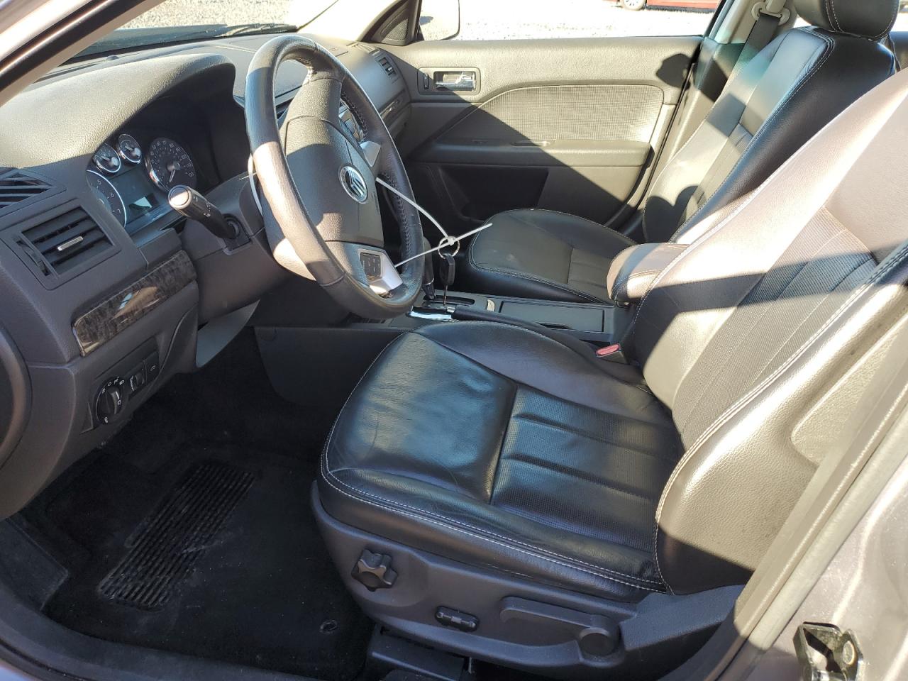 2007 Mercury Milan Premier VIN: 3MEHM08177R602391 Lot: 82572685