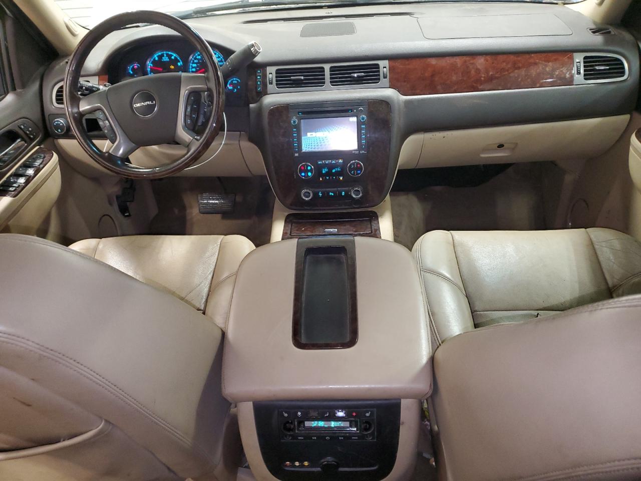 2013 GMC Yukon Xl Denali VIN: 1GKS2MEF8DR171186 Lot: 86610315