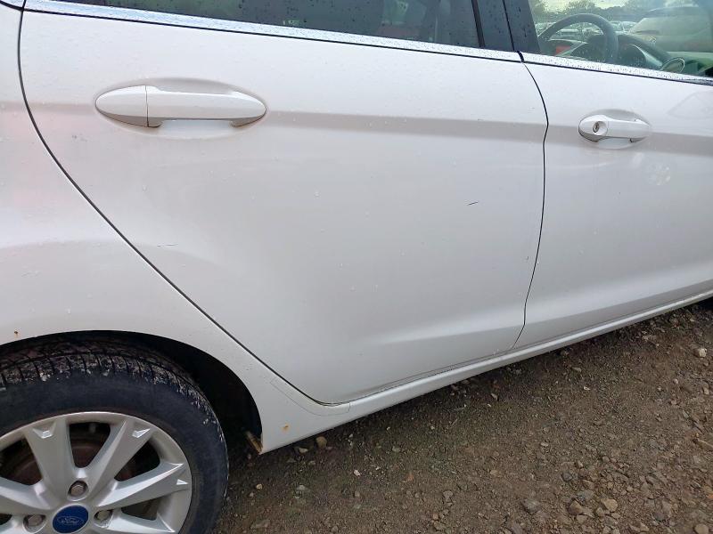 2011 FORD FIESTA 1.25 ZETEC 5DR [82]