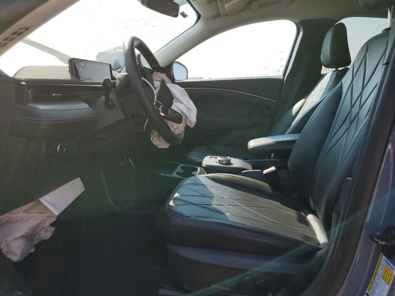 2023 Ford Mustang Mach-E Select VIN: 3FMTK1RM2PMA13113 Lot: 84835455