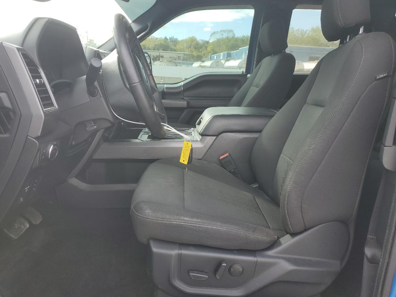 2019 Ford F150 Super Cab VIN: 1FTFX1E5XKKE89692 Lot: 85272735