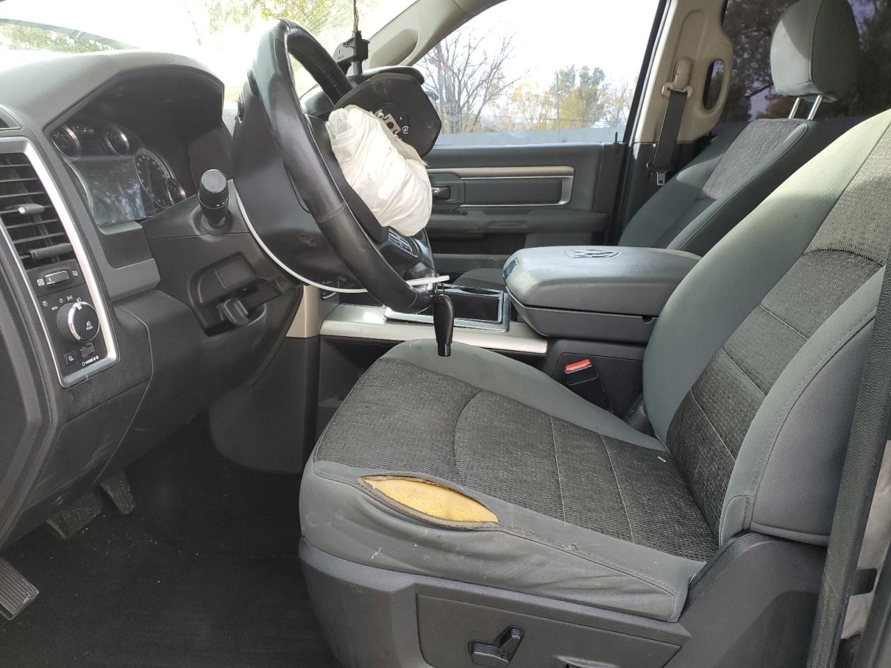 2015 Ram 1500 Slt VIN: 1C6RR7LT0FS698268 Lot: 82649105