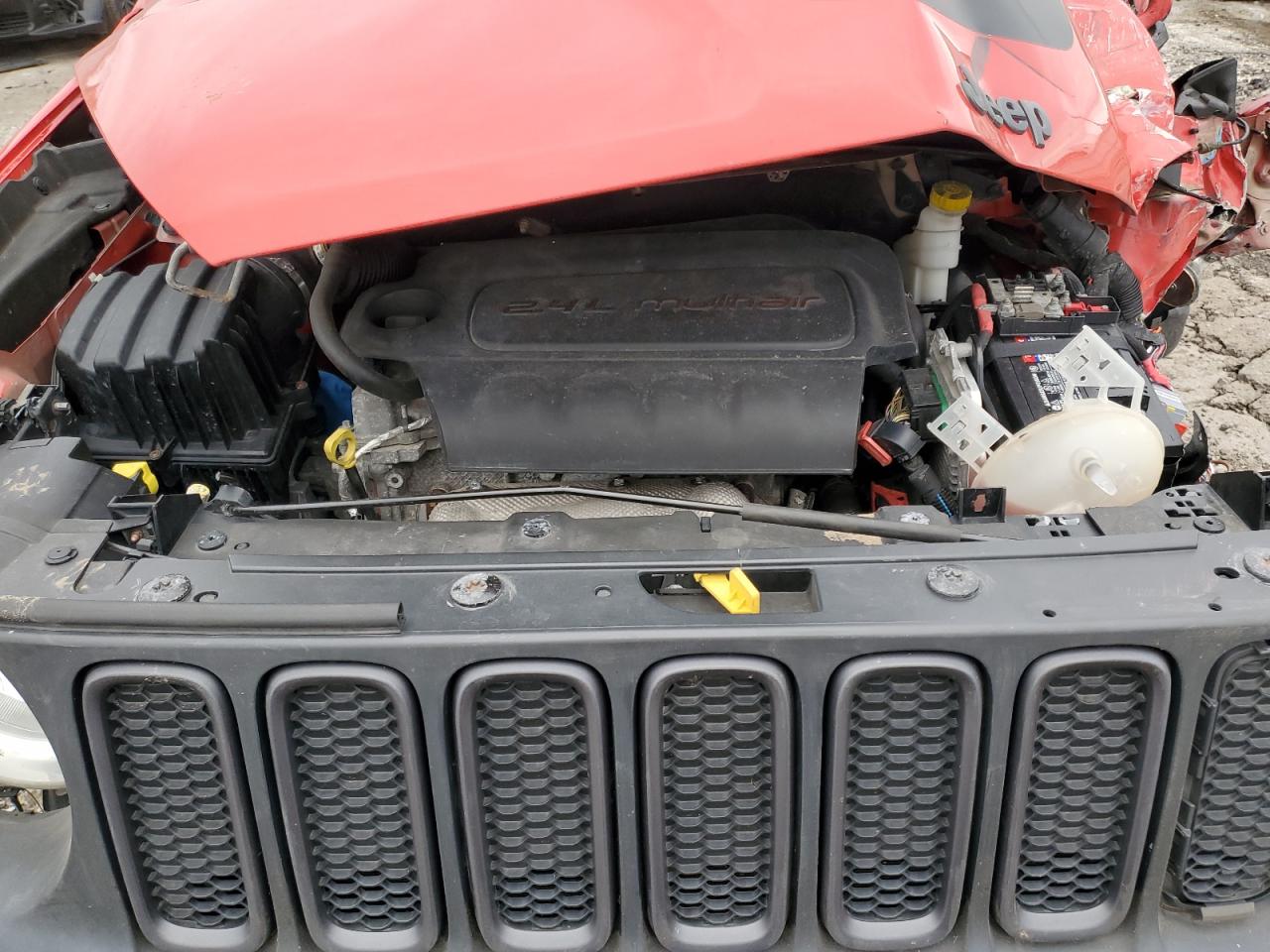 2015 Jeep Renegade Trailhawk VIN: ZACCJBCT0FPB64123 Lot: 82375345