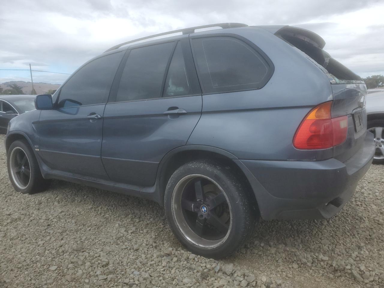 Фото: 5UXFA53552LP43426